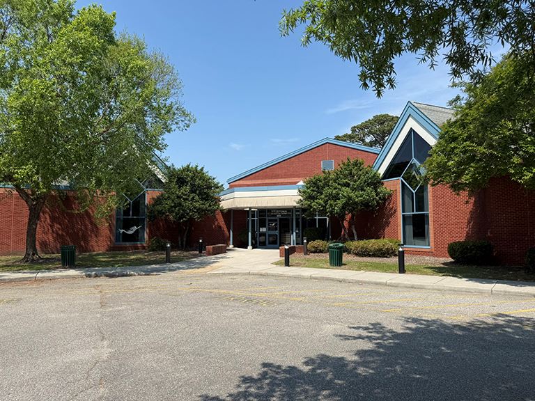 Titustown Community Center Exterior Image